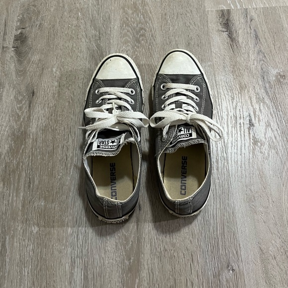 Gray Converse Sneakers - Picture 3 of 4